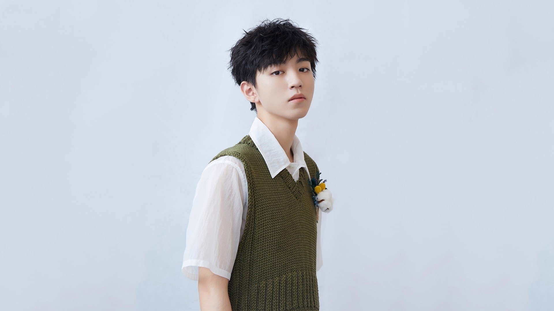 开云体育app注册-青年泳将表现抢眼 后浪涌现，青年游泳比赛